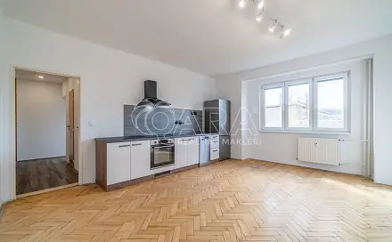 Pronájem bytu 2+kk 38 m²