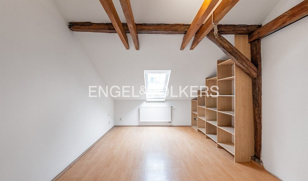 Pronájem bytu 4+kk 144 m², Praha – náhled fotky 11