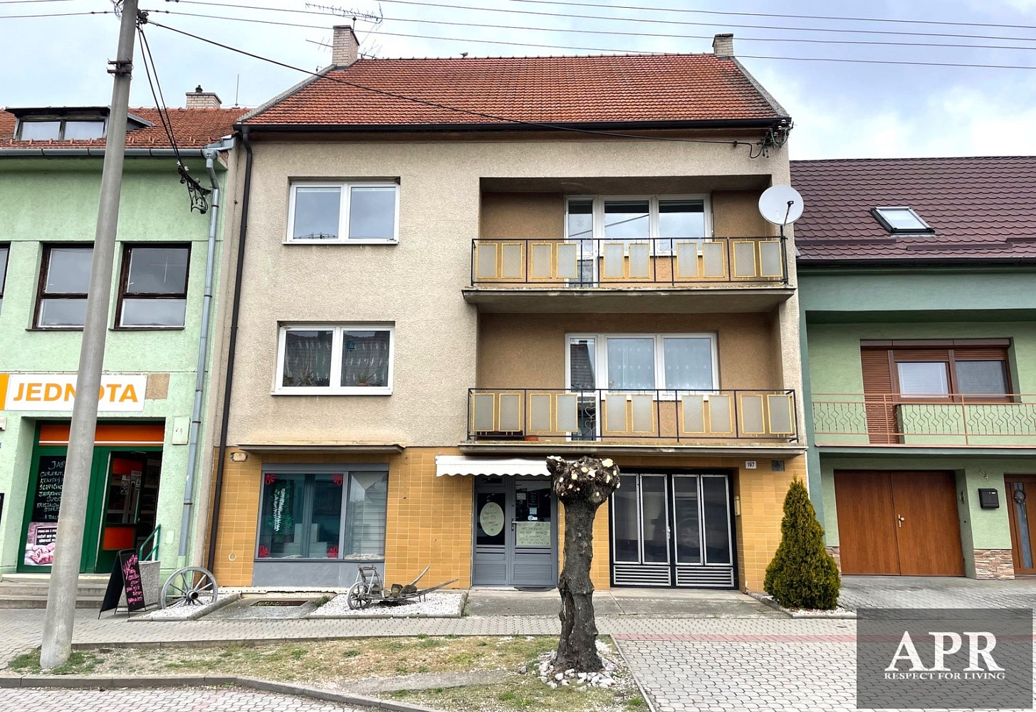 Prodej domu 289 m² s pozemkem 572 m²