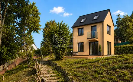 Prodej domu 80 m² s pozemkem 664 m², K Homolce, Praha 5 - Slivenec
