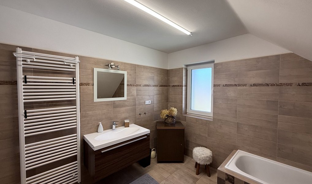 Prodej domu 170 m² s pozemkem 721 m², Lipno nad Vltavou – náhled fotky 17
