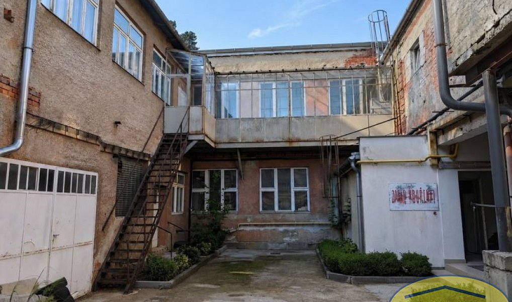 Prodej obchodních prostor 1 300 m², Bystřice pod Hostýnem – náhled fotky 7