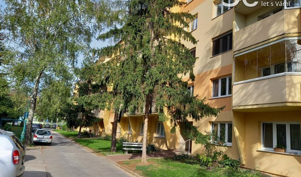 Pronájem bytu 2+1 54 m², Veselí nad Moravou – náhled fotky 2