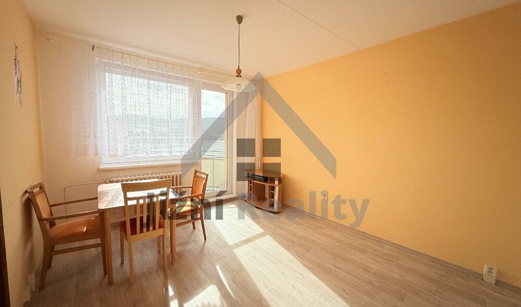 Prodej bytu 2+kk 44 m², Vimperk – fotka 1 z 15