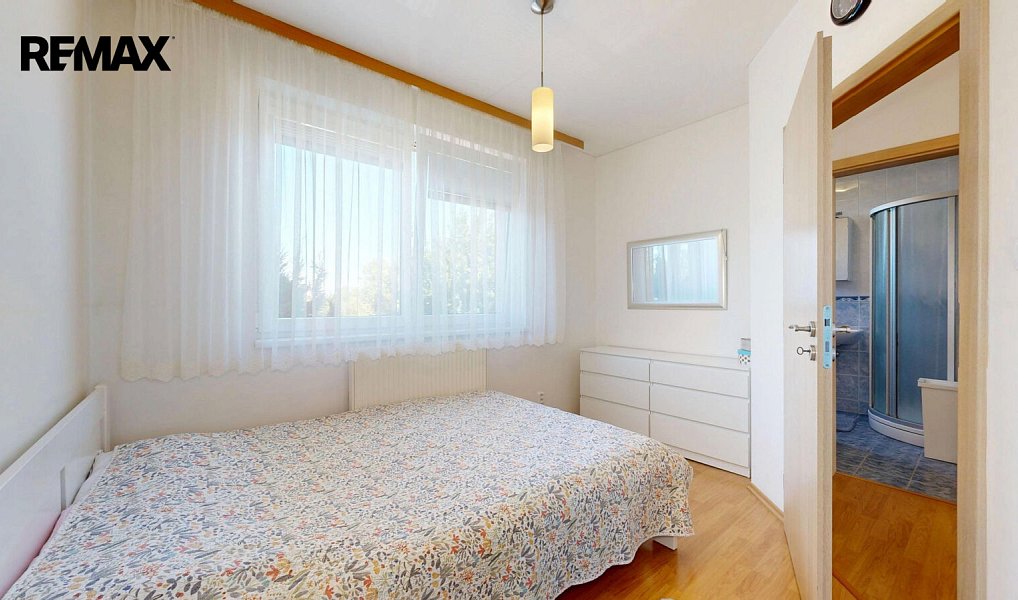Prodej domu 100 m² s pozemkem 114 m², Praha – náhled fotky 12