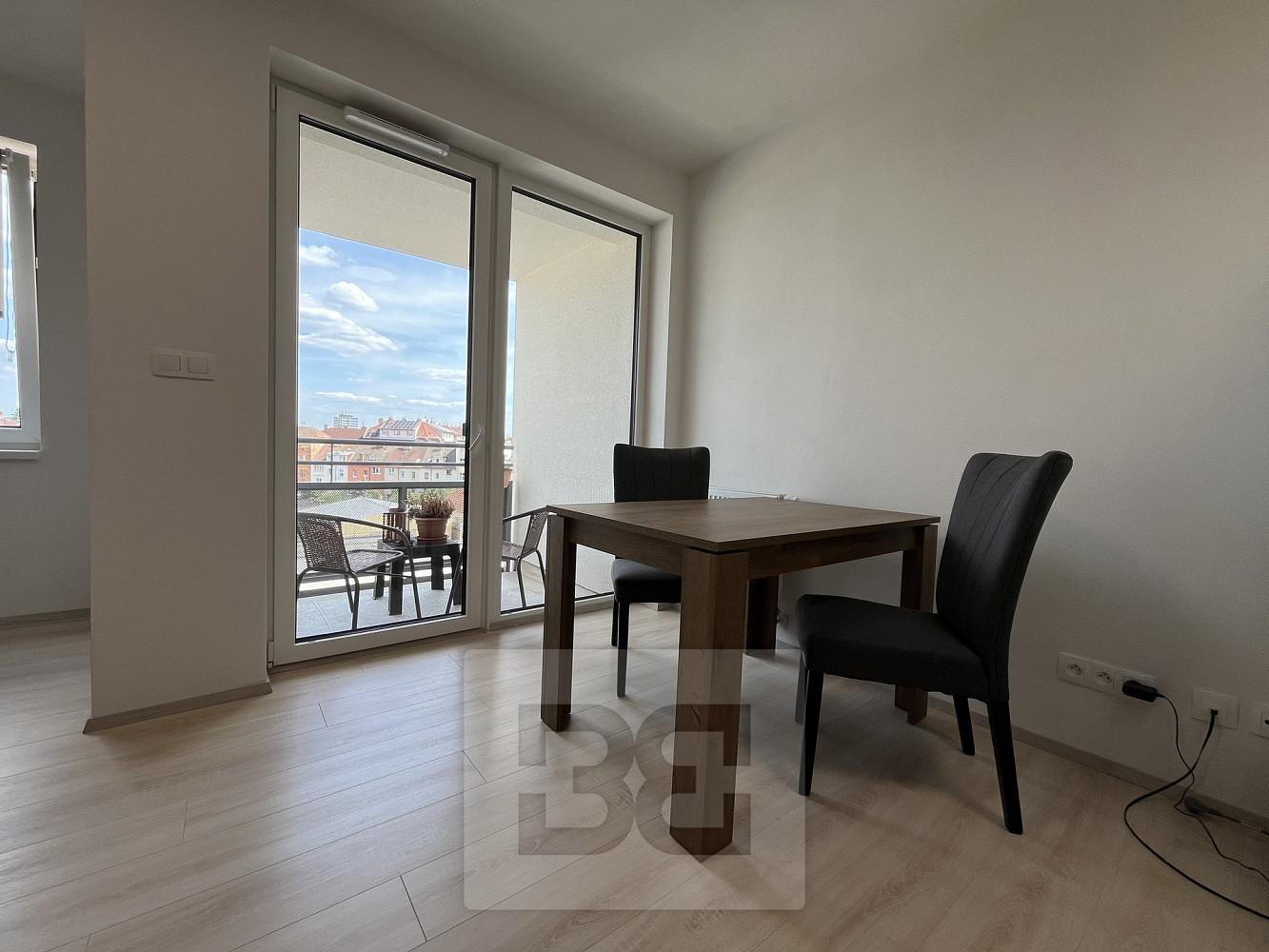 Pronájem bytu 1+kk 33 m² — photo 5