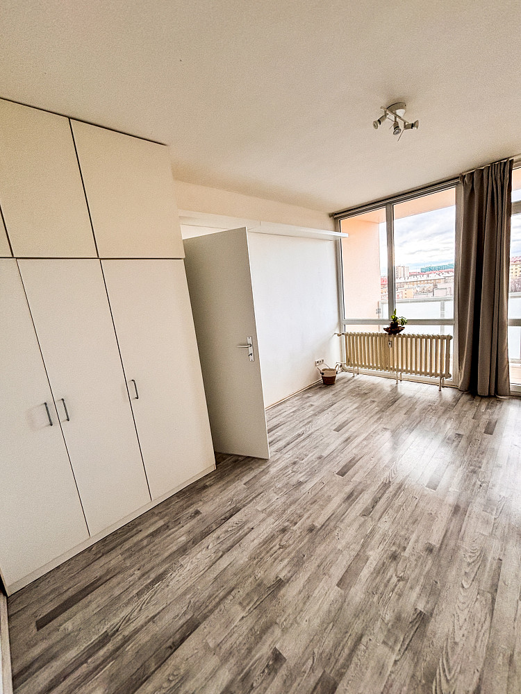 Pronájem bytu 2+kk 37 m² – fotografie 5