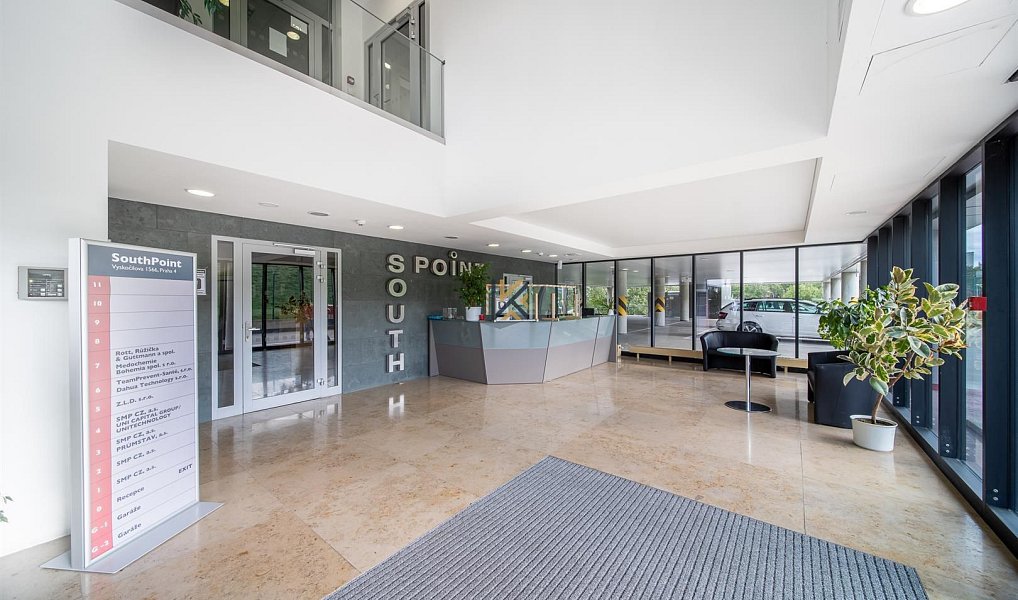 Pronájem kanceláře 268 m², Praha – náhled fotky 7