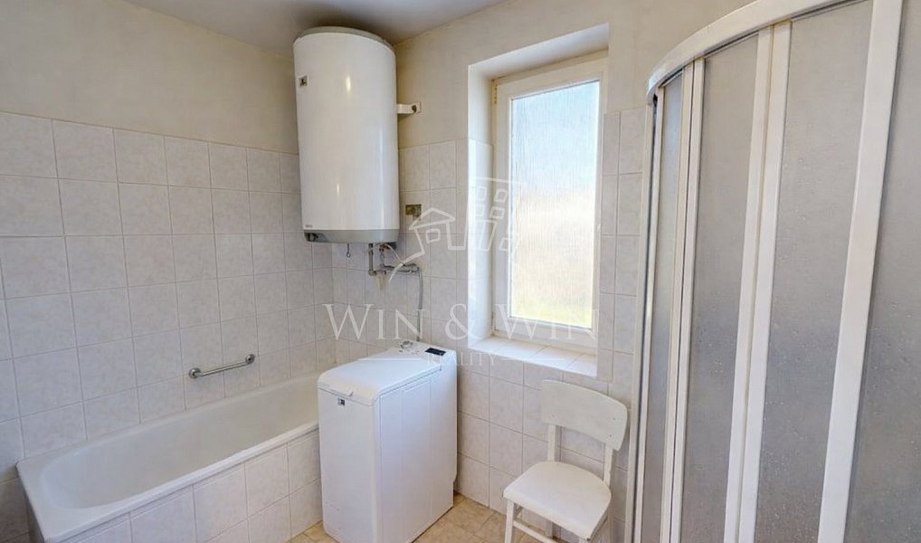 Prodej domu 240 m² s pozemkem 1 084 m², Dřísy – náhled fotky 14