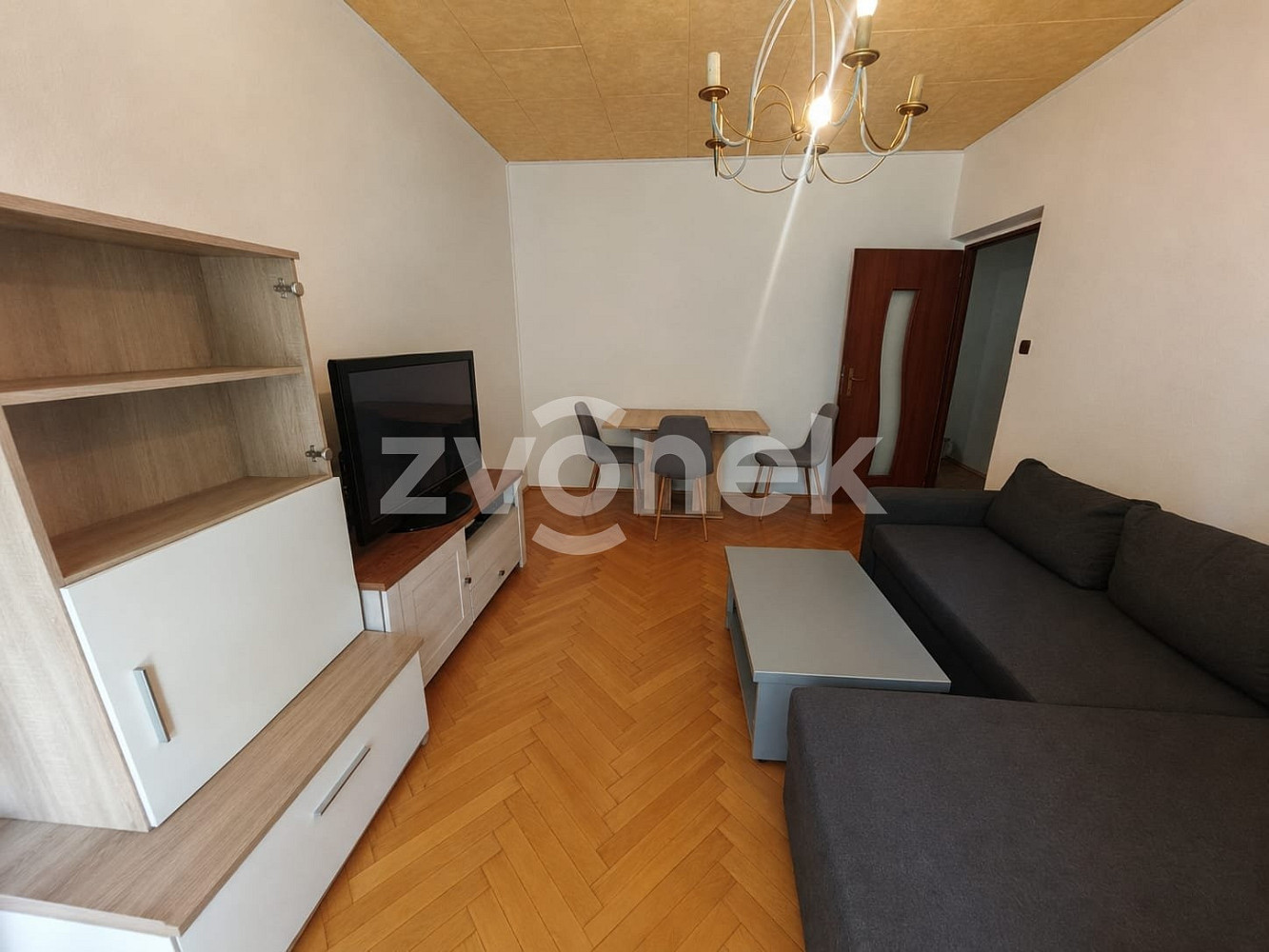 Pronájem bytu 2+1 58 m² – fotografie 3