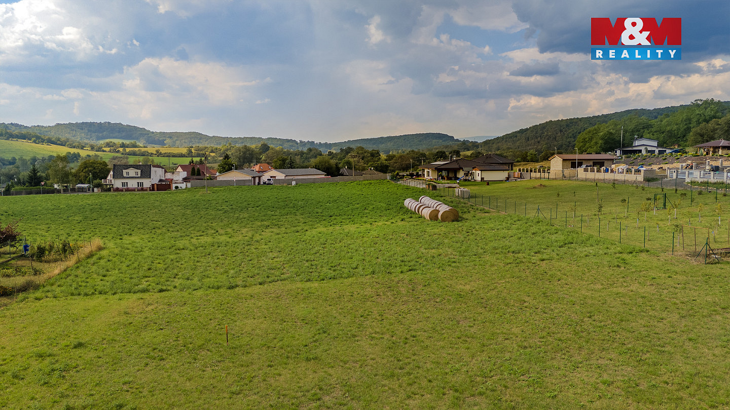 Prodej stavebního pozemku 1 845 m² – pohled 4