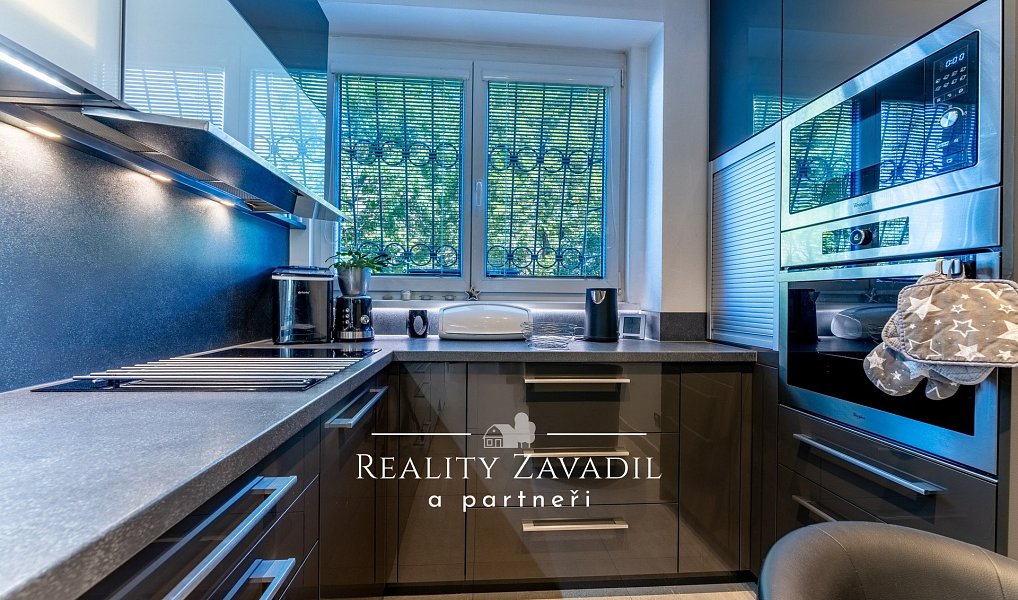 Prodej bytu 3+1 77 m², Praha – náhled fotky 16