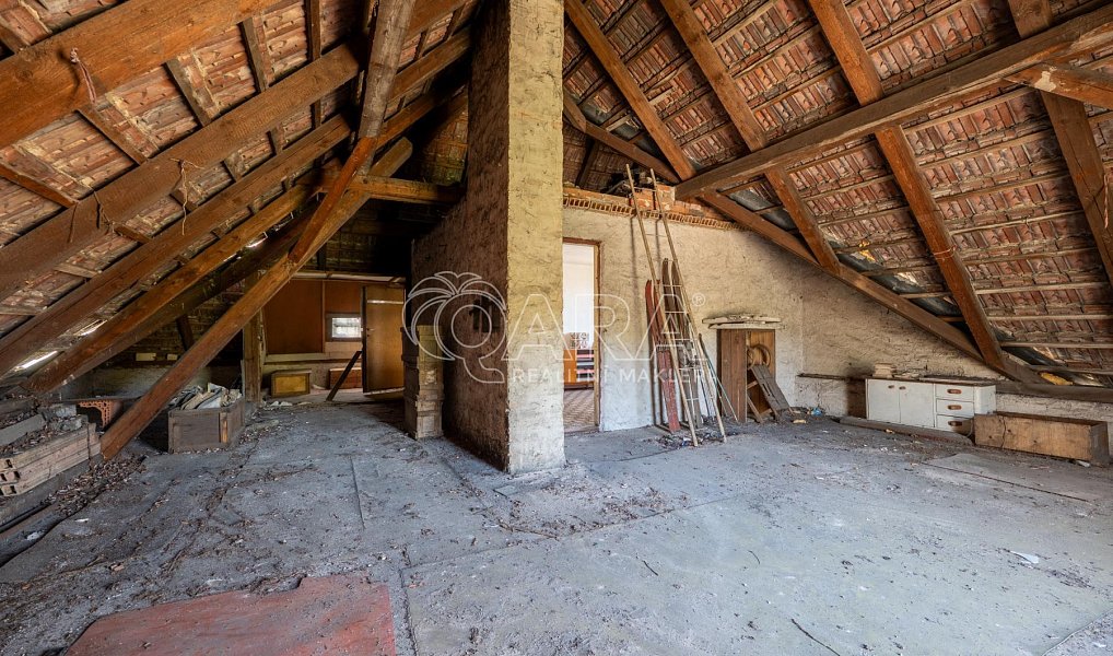 Prodej domu 274 m² s pozemkem 941 m², Kropáčova Vrutice – náhled fotky 18