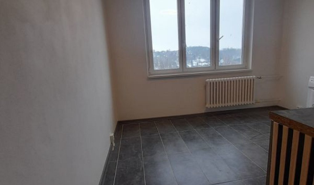 Prodej bytu 1+1 40 m², Loket – náhled fotky 7