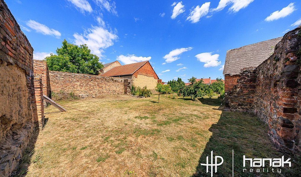 Prodej stavebního pozemku 655 m², Hradčany-Kobeřice – náhled fotky 6