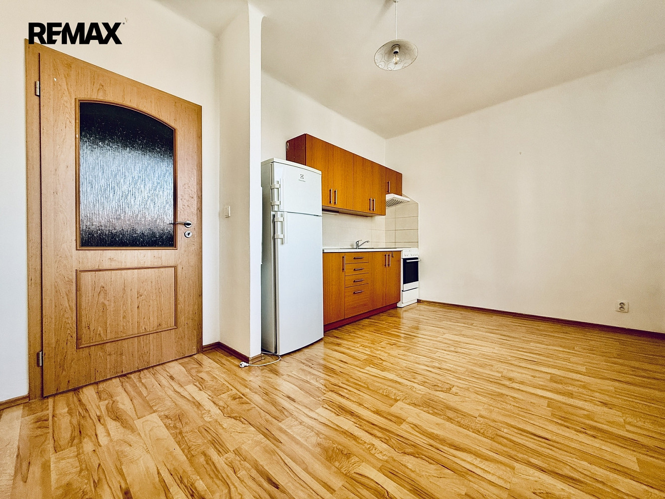 Pronájem bytu 2+kk 42 m² - Widok 3
