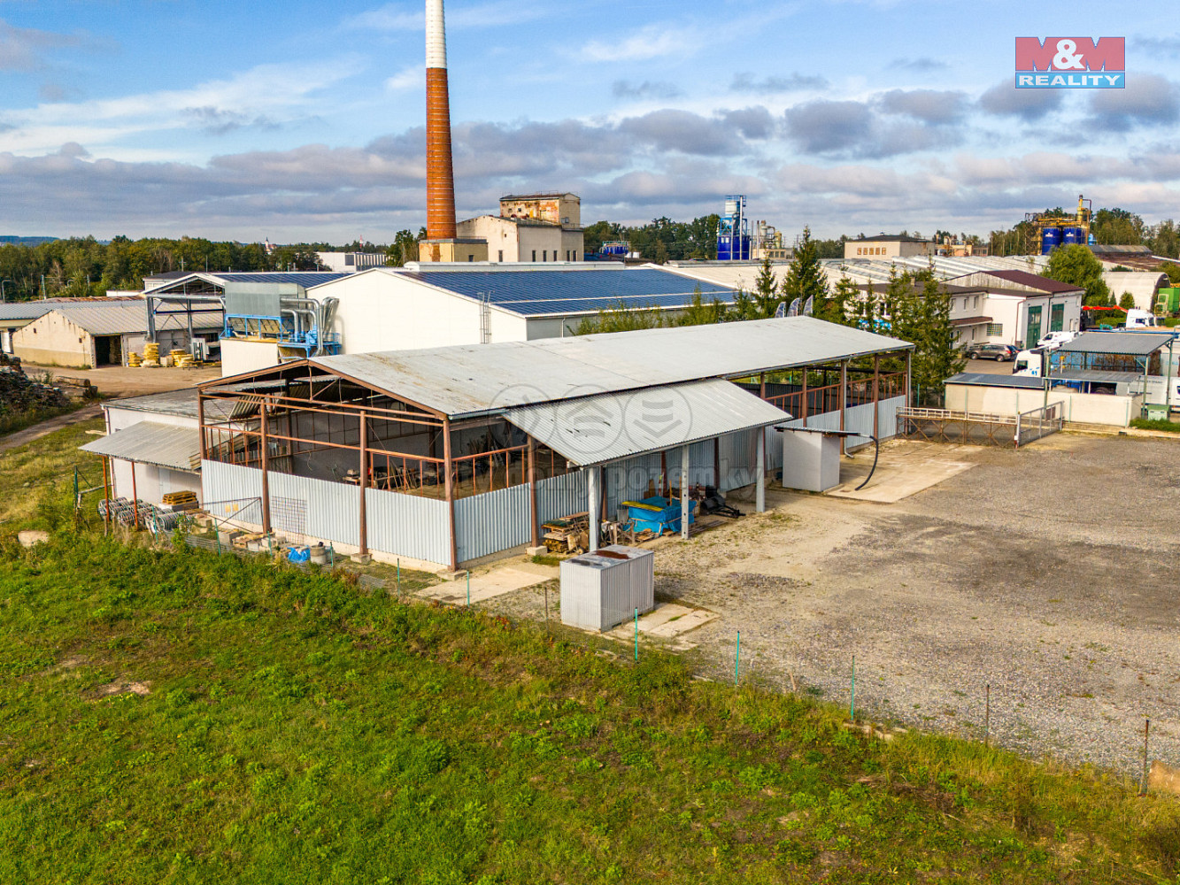 Prodej skladovacích prostor 660 m²