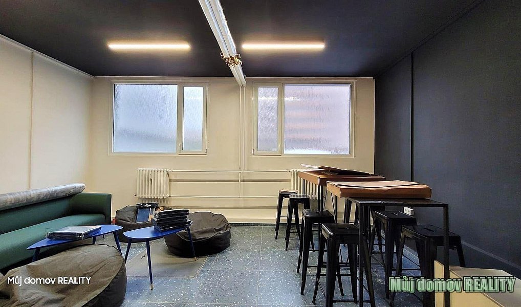 Pronájem bytu 1+kk 22 m², Praha – náhled fotky 2