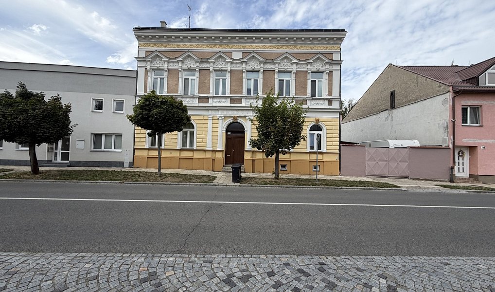 Pronájem bytu 2+1 69 m², Holešov – náhled fotky 4