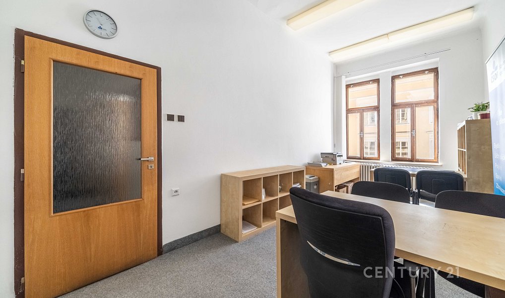 Pronájem kanceláře 59 m², Plzeň – náhled fotky 4