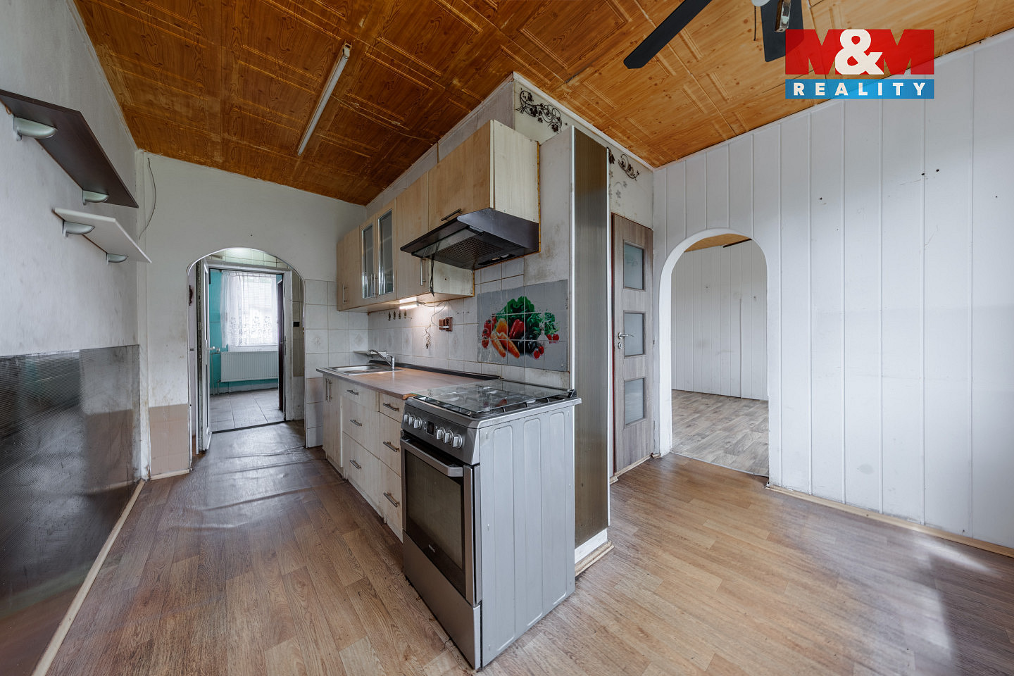 Prodej domu 180 m² s pozemkem 1 418 m² – fotografie 2