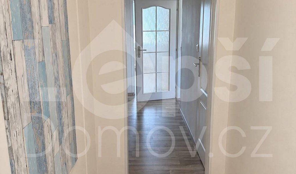 Pronájem bytu 3+1 73 m², Jeseník – náhled fotky 2
