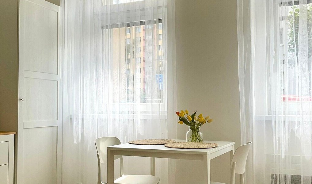 Pronájem bytu 1+kk 22 m², Karlovy Vary – náhled fotky 2