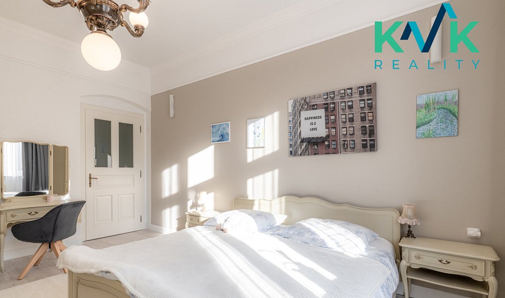 Prodej bytu 3+kk 70 m², Karlovy Vary – náhled fotky 3