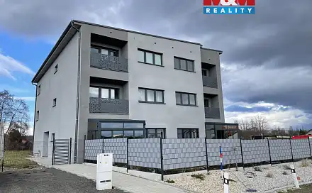 Pronájem bytu 1+kk 39 m², Do Dědiny, Šenov, okres Ostrava-město