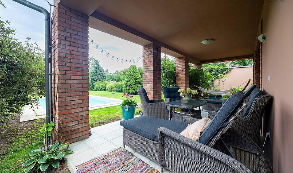 Prodej domu 287 m² s pozemkem 997 m², Praha – náhled fotky 5