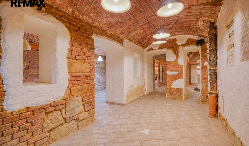 Pronájem restaurace 312 m², Plzeň – náhled fotky 17