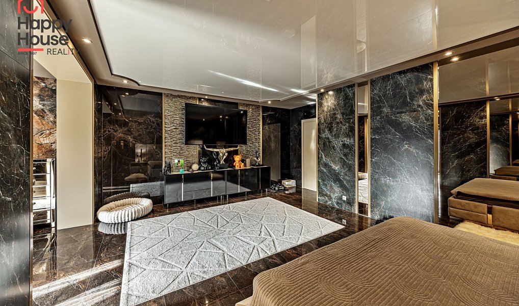 Prodej domu 378 m² s pozemkem 1 166 m², Králův Dvůr – náhled fotky 13