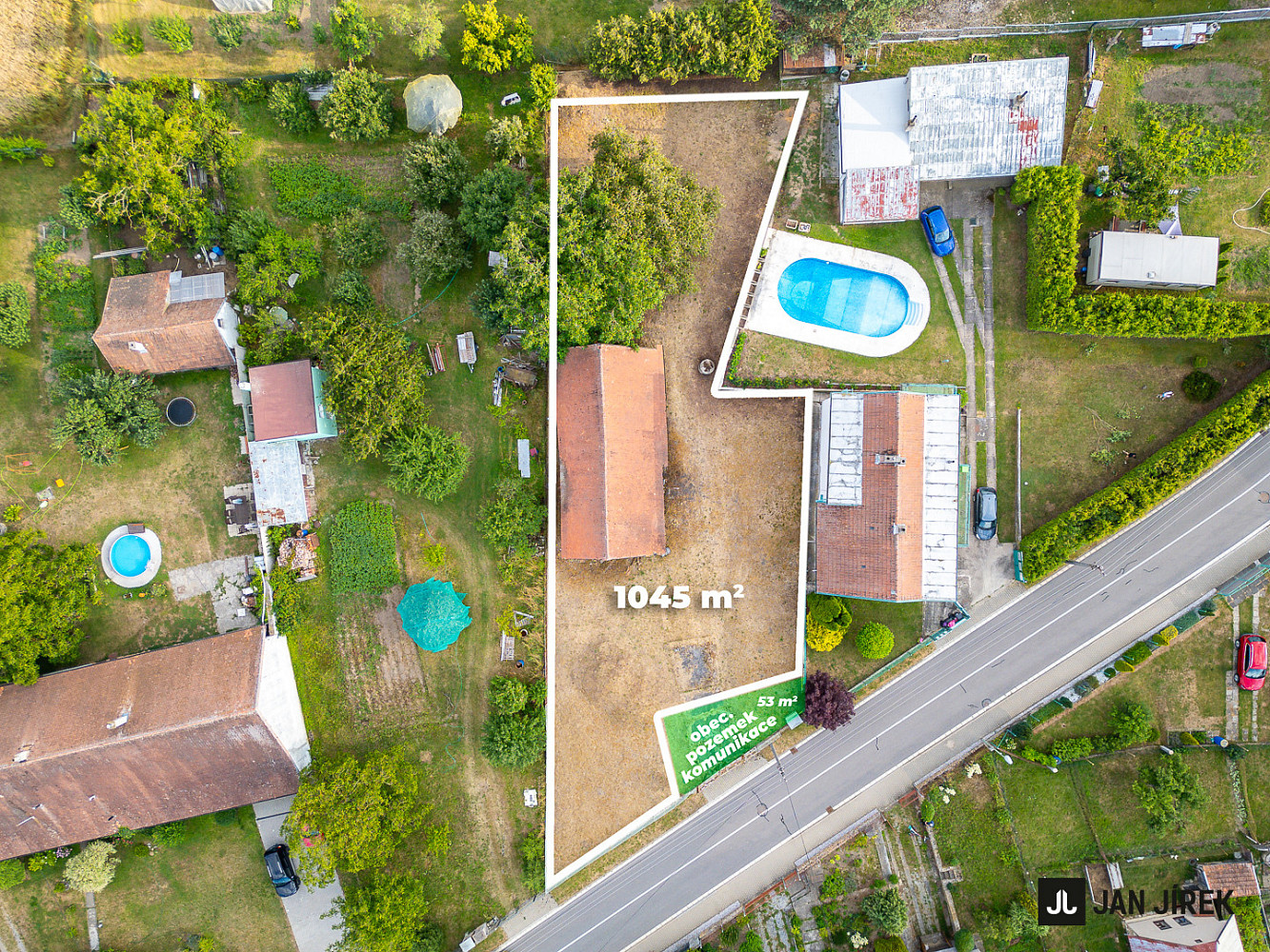 Prodej stavebního pozemku 1 045 m² – fotografie 2
