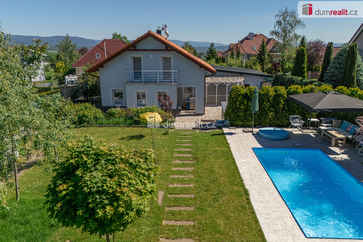 Prodej domu 135 m² s pozemkem 860 m²