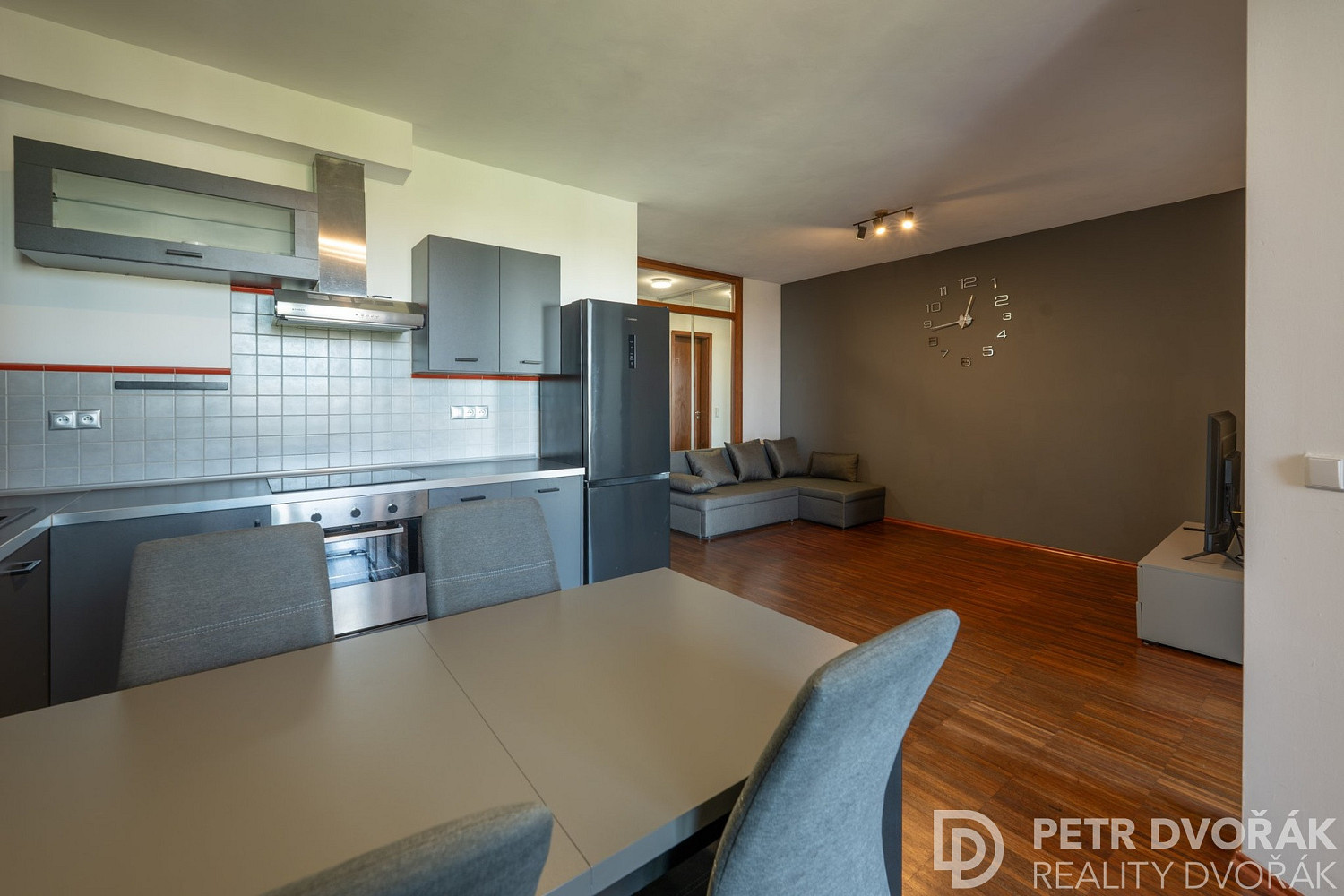 Prodej bytu 2+kk 47 m² — photo 3