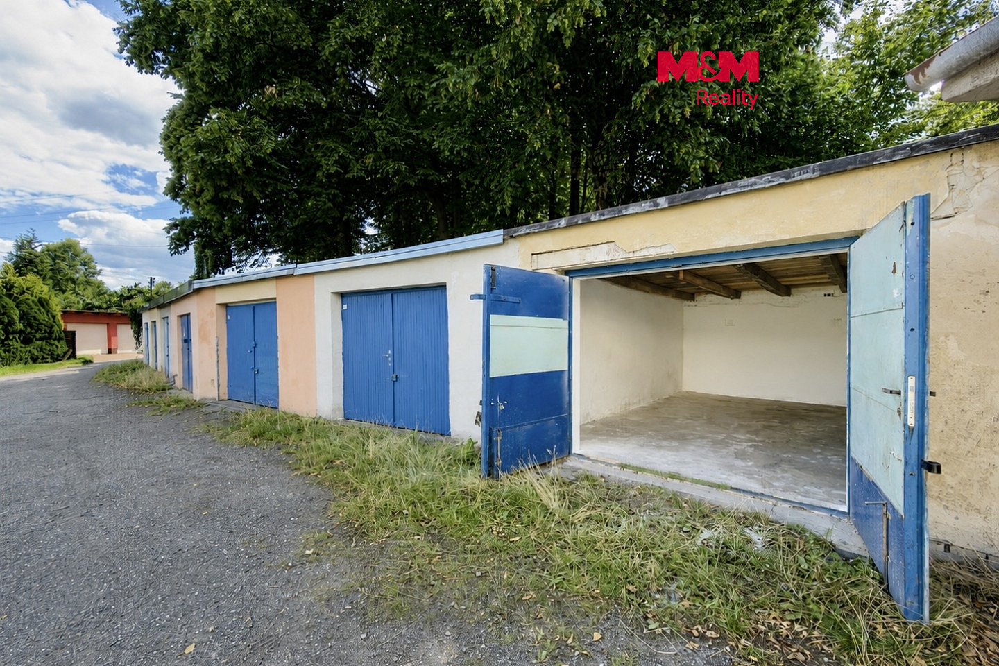 Prodej garáže v ostravě pustkovci, 32 m2