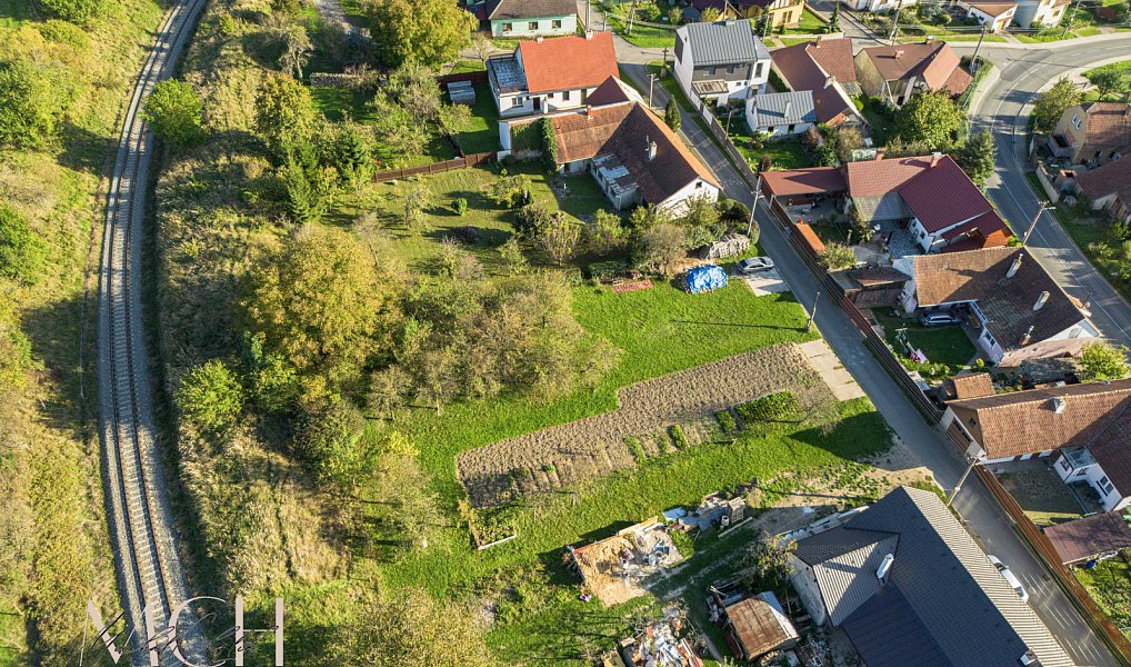 Prodej stavebního pozemku 768 m², Pitín – náhled fotky 2