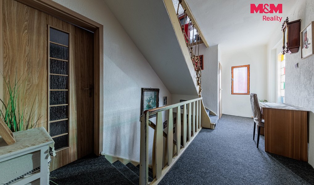 Prodej domu 213 m² s pozemkem 317 m², Kynšperk nad Ohří – náhled fotky 9