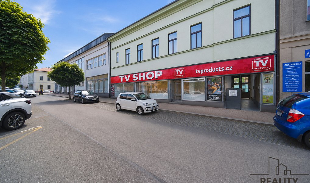 Pronájem obchodních prostor 230 m², Pardubice – náhled fotky 12