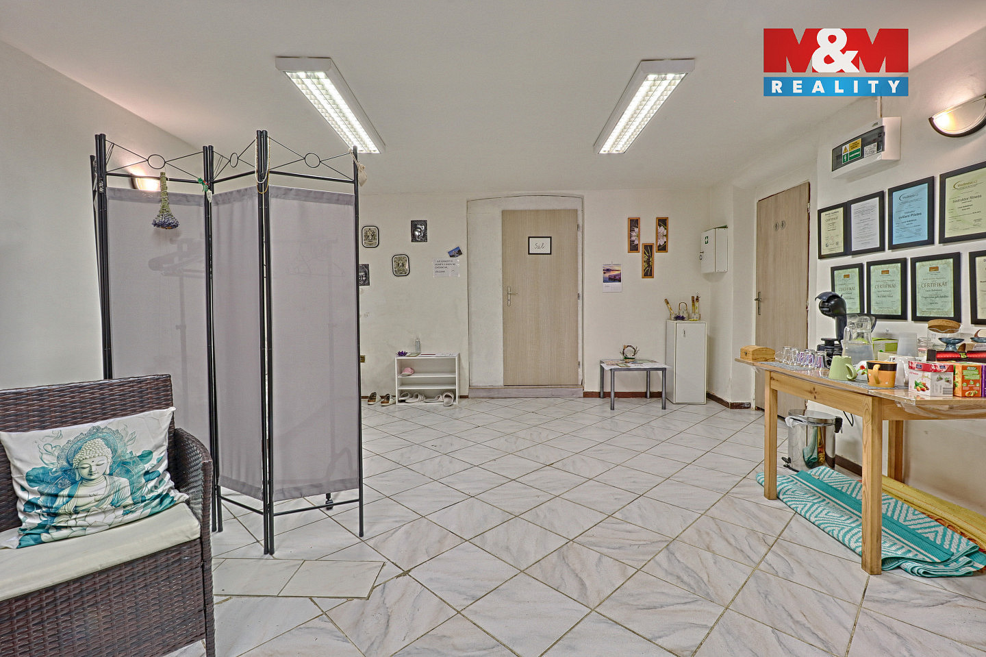 Pronájem obchodních prostor 120 m² – fotografie 2