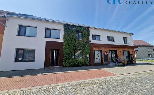 Prodej nájemního domu, činžáku 670 m², Na Návsi, Radslavice, okres Přerov