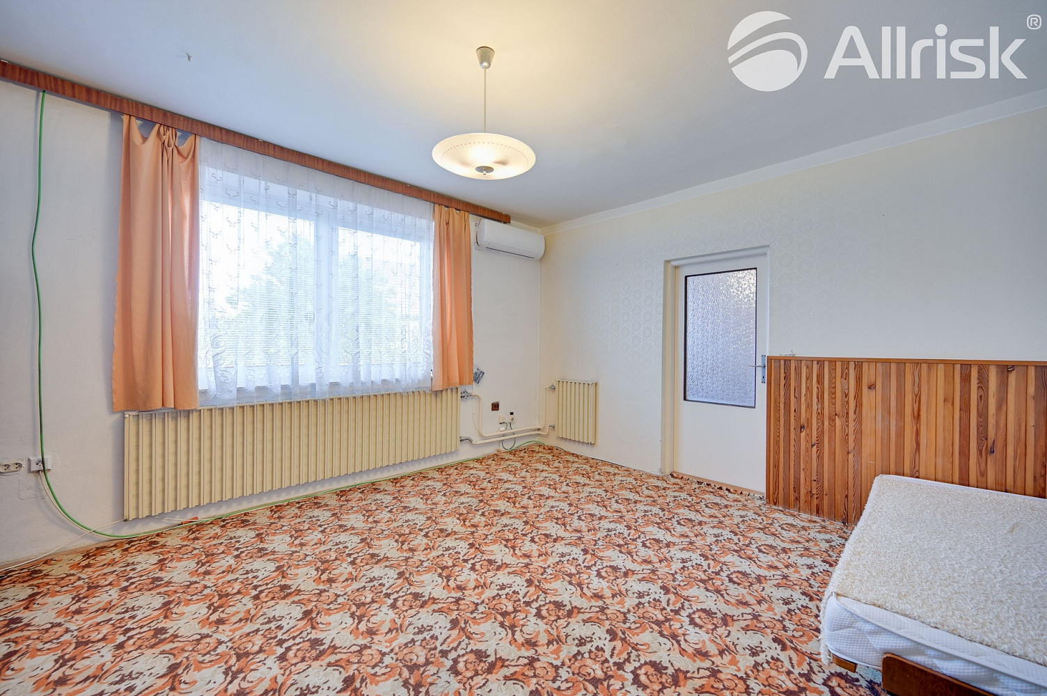Prodej domu 148 m² s pozemkem 1 830 m² — photo 2