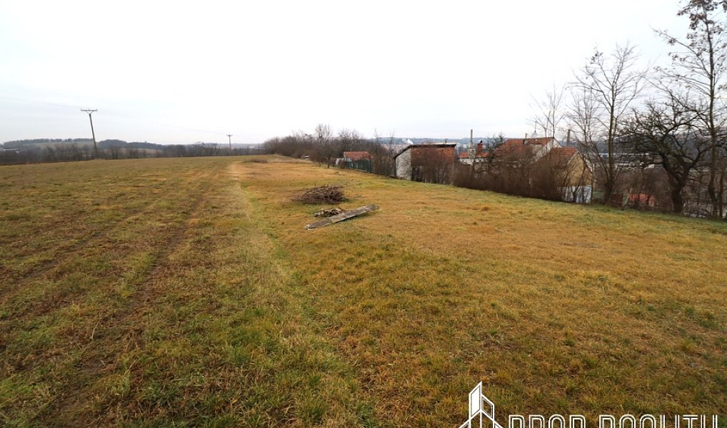 Prodej stavebního pozemku 2 017 m², Moravský Krumlov – náhled fotky 4