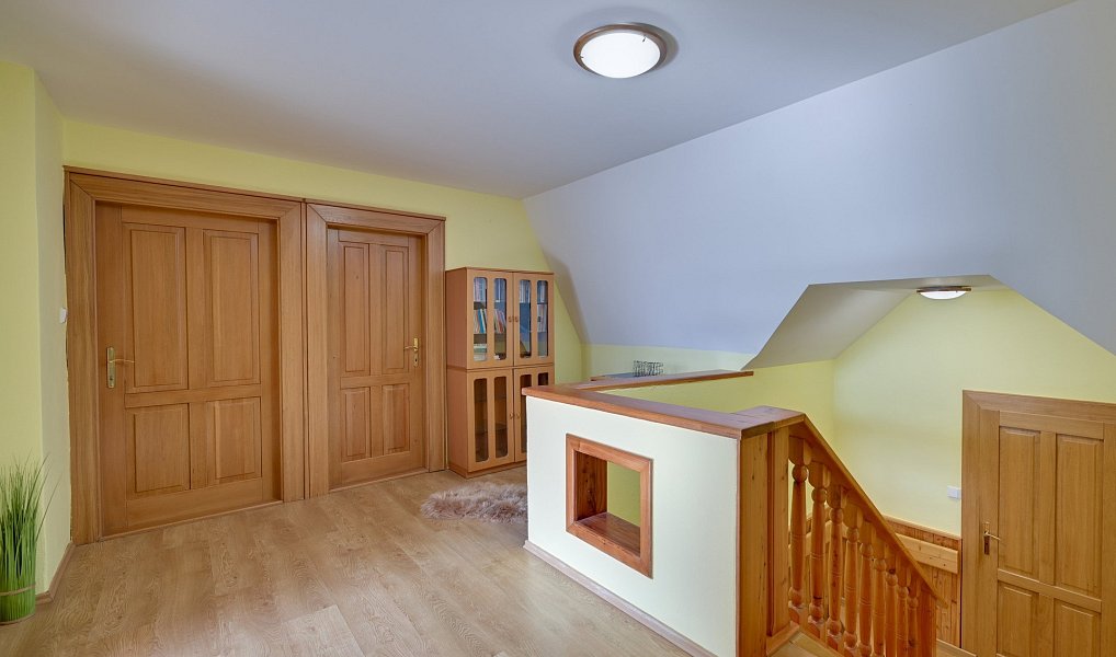 Prodej domu 293 m² s pozemkem 632 m², Odry – náhled fotky 18
