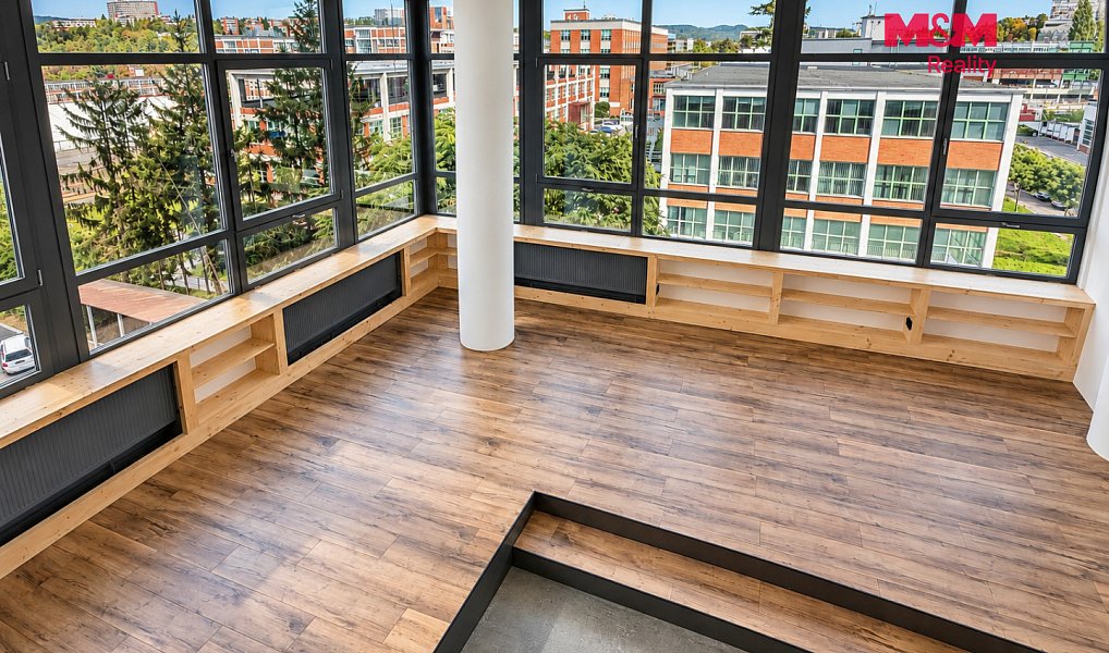 Prodej bytu 1+kk 100 m², Zlín – náhled fotky 6