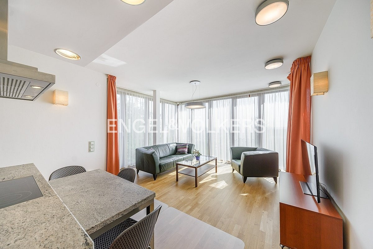 Pronájem bytu 2+kk 60 m²