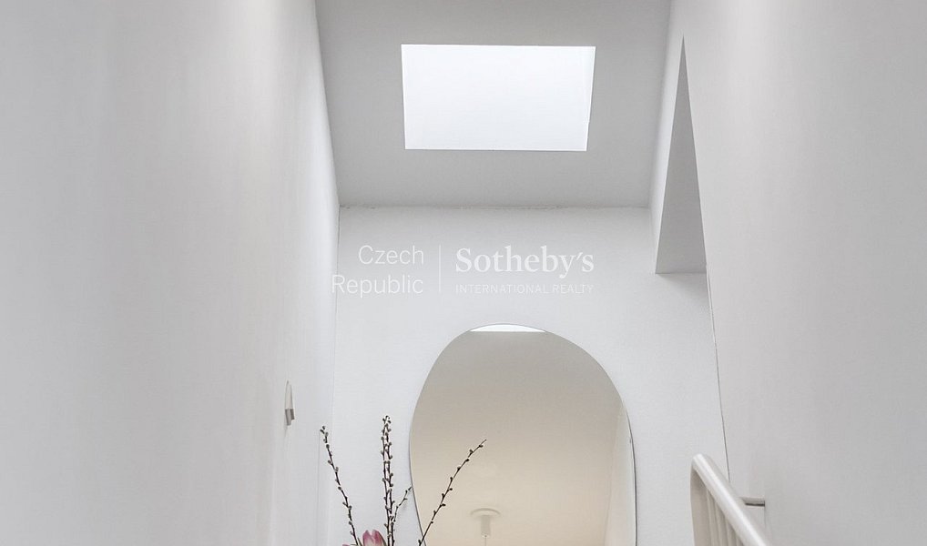 Prodej bytu 4+kk 129 m², Praha – náhled fotky 9