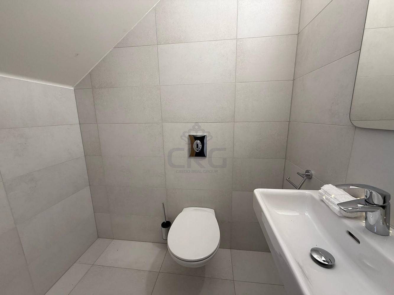 Pronájem kanceláře 14 m² – fotografie 3