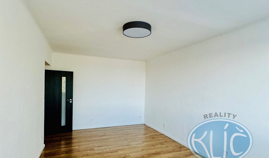 Pronájem bytu 2+1 64 m², Tábor – náhled fotky 9