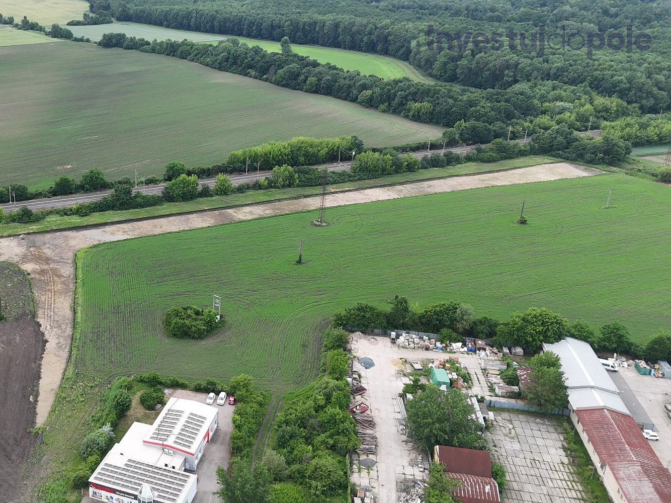 Prodej komerčního pozemku 2 675 m² – fotografie 4